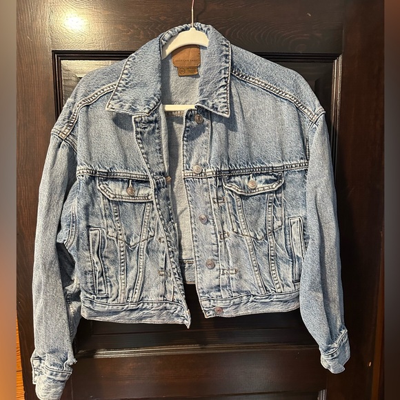 American Eagle Cropped Jean Jacket - Picture 1 of 2